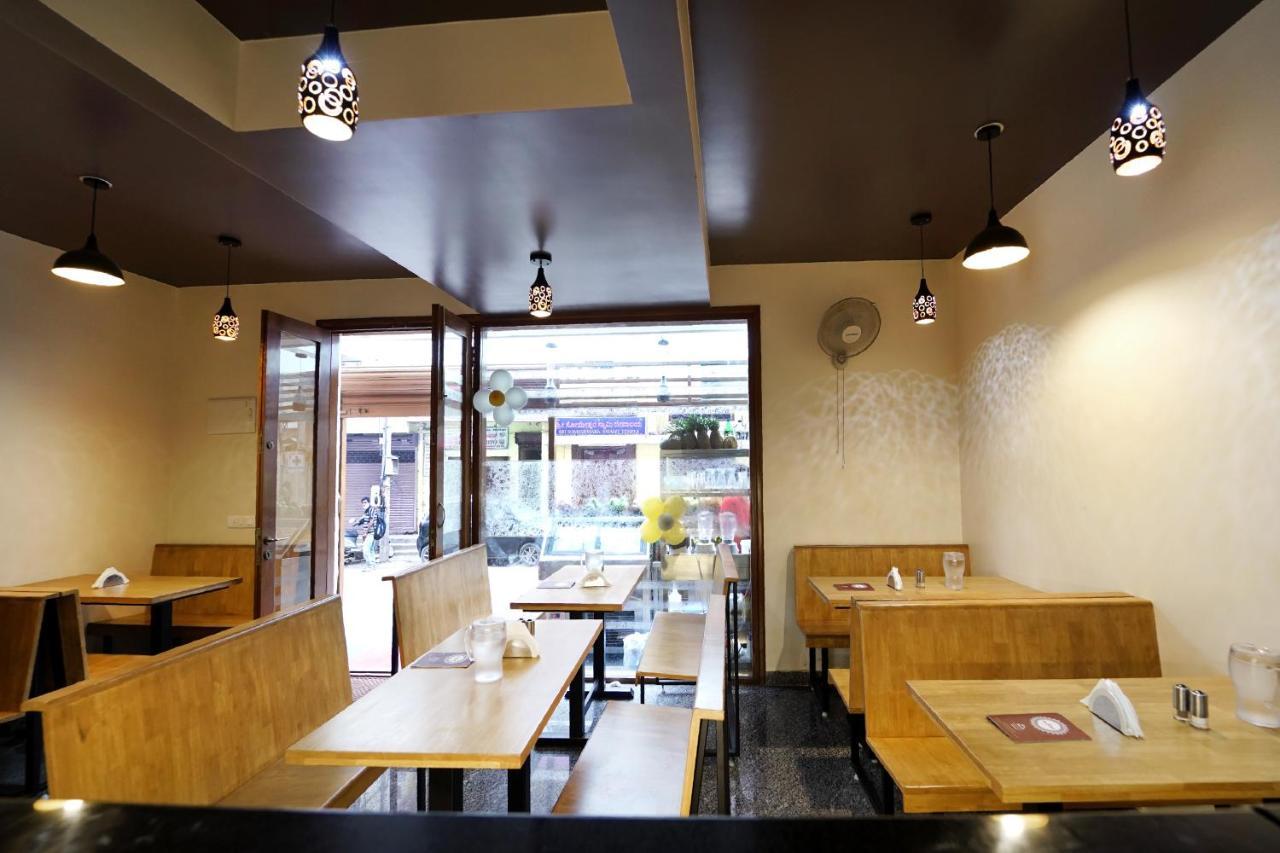 Ss Crown Inn Bangalore Dış mekan fotoğraf