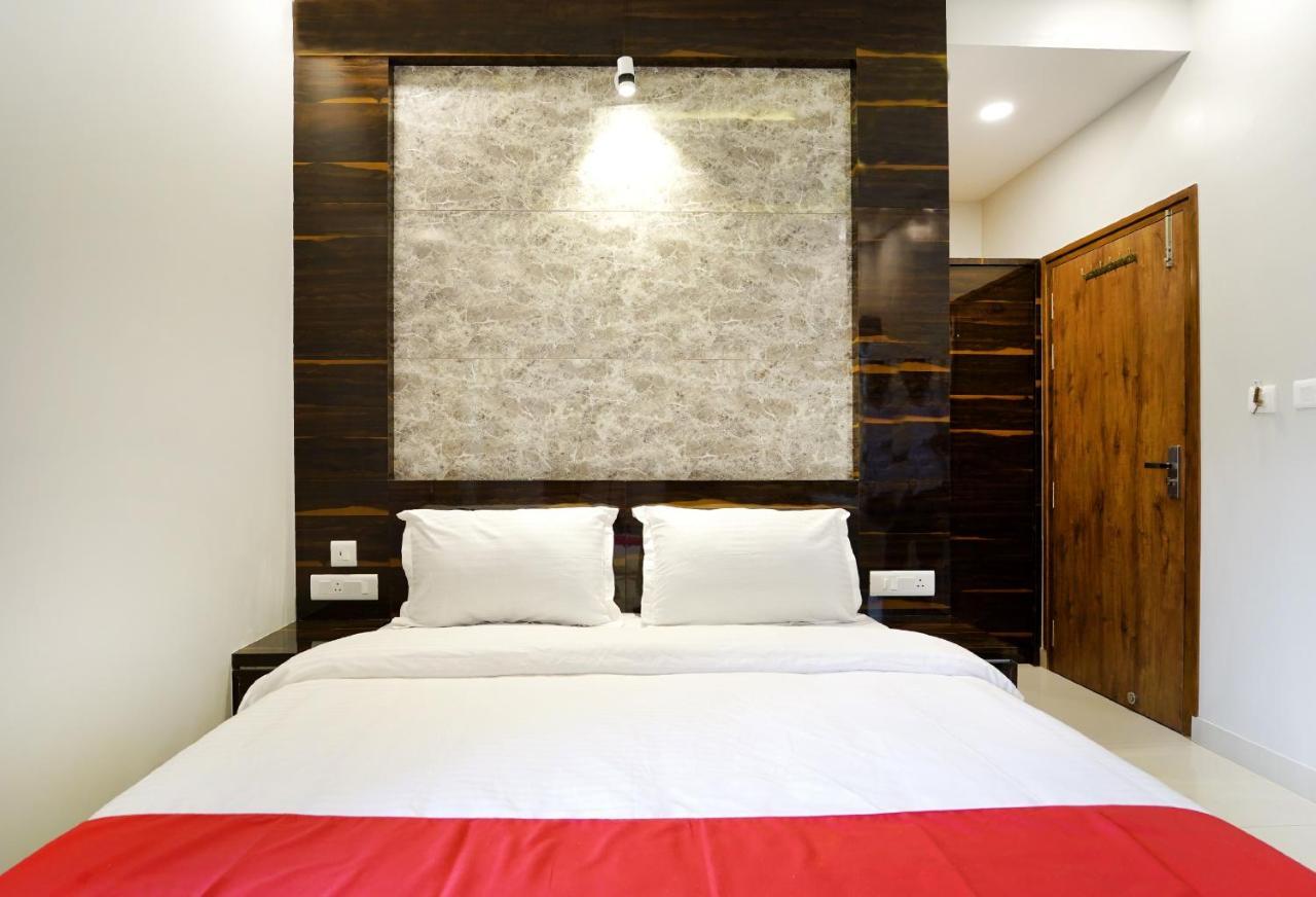 Ss Crown Inn Bangalore Dış mekan fotoğraf