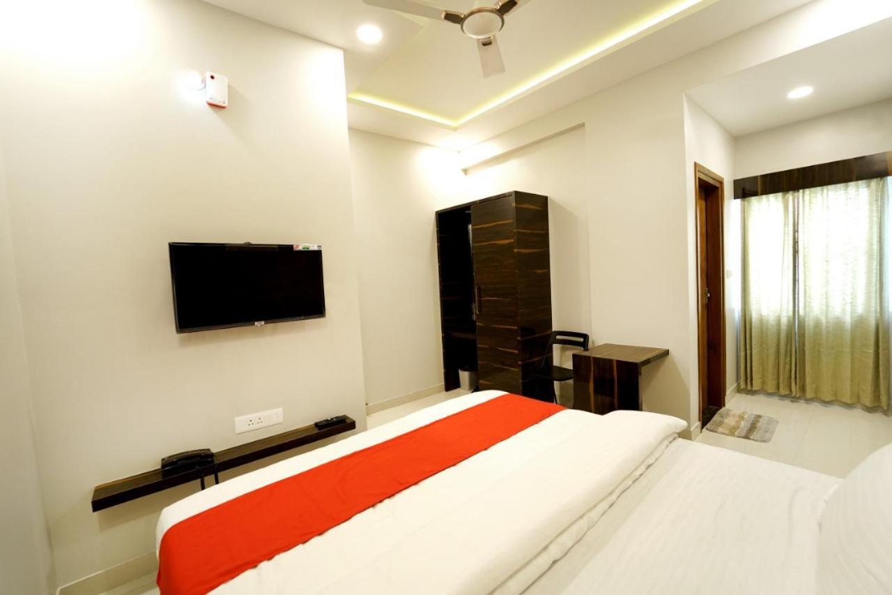 Ss Crown Inn Bangalore Dış mekan fotoğraf